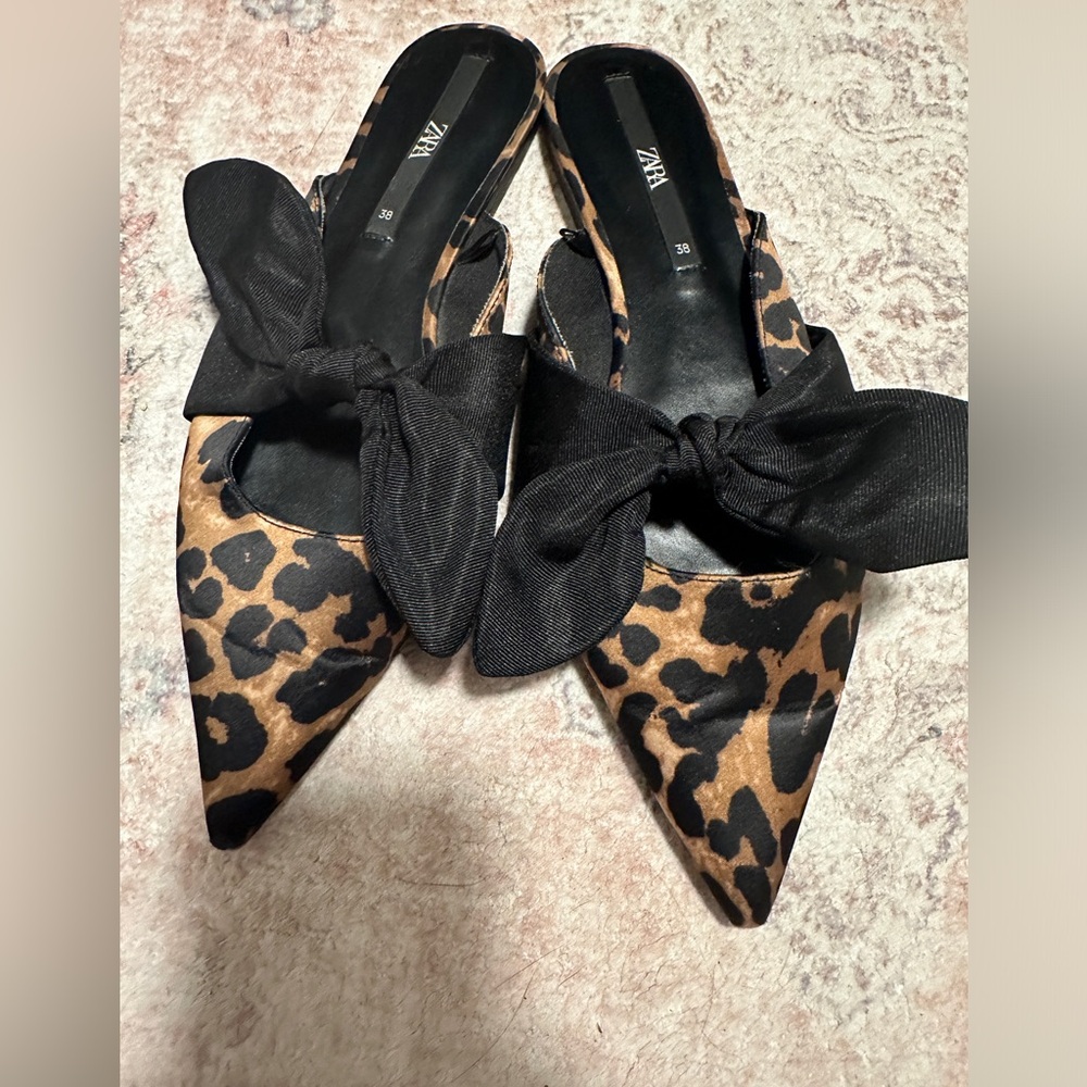 Satin Leopard / Cheetah Pointy Slides